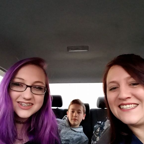 Meet your Posher, Crystal - Picture 1 of 1